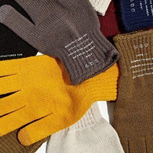 URBAN OUTFITTERS KNIT TOUCH SCREEN GLOVE GREEN